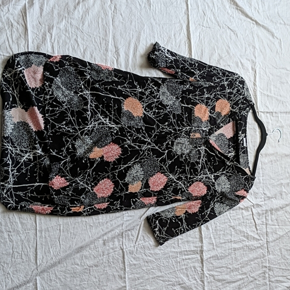 Dress - Picture 1 of 1